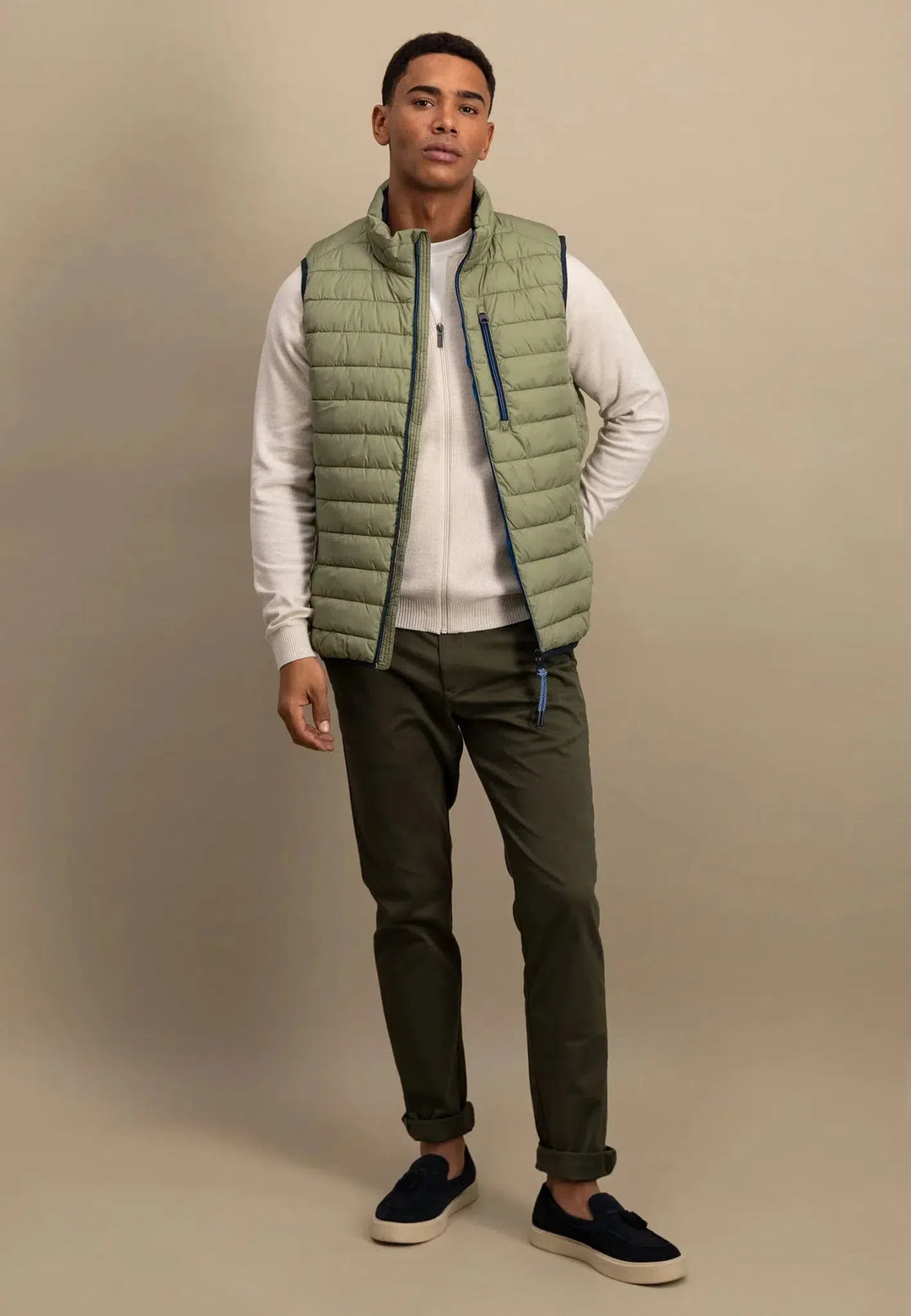 Light Weight Gilet Light Khaki-Fynch-Hatton UK