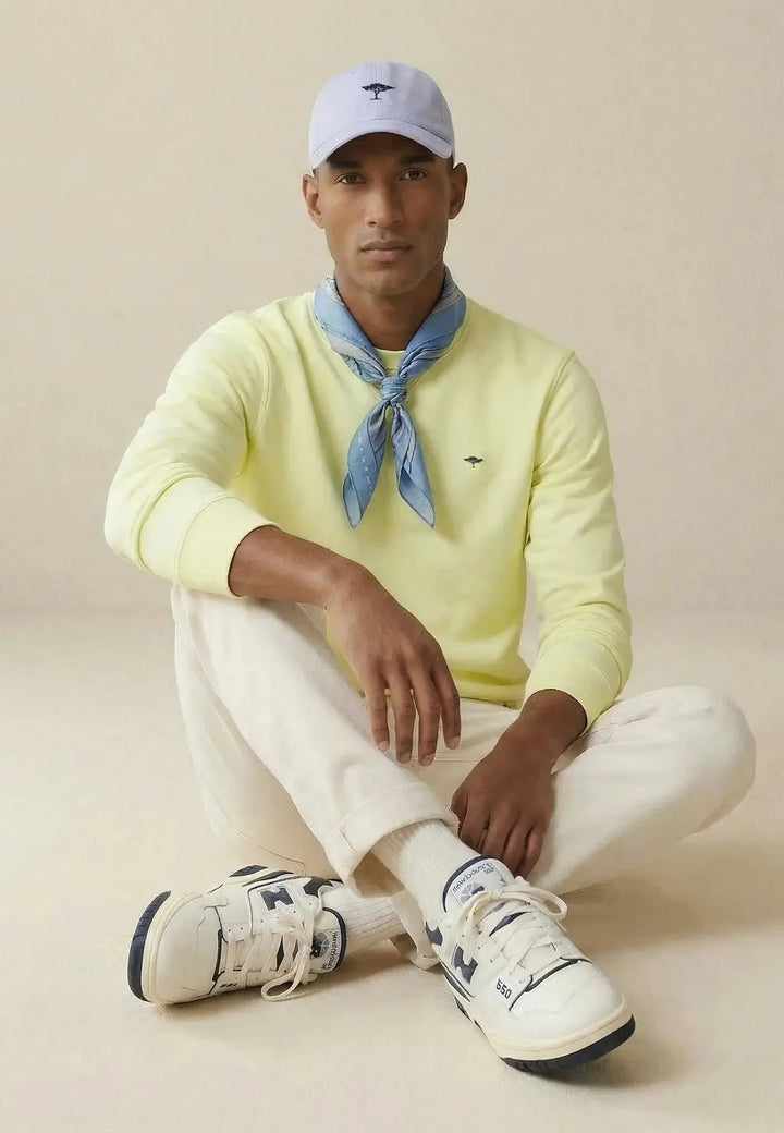 Fynch - Hatton Crewneck Sweatshirt Pear - 16131350-739-M - fynch - hatton.co.uk