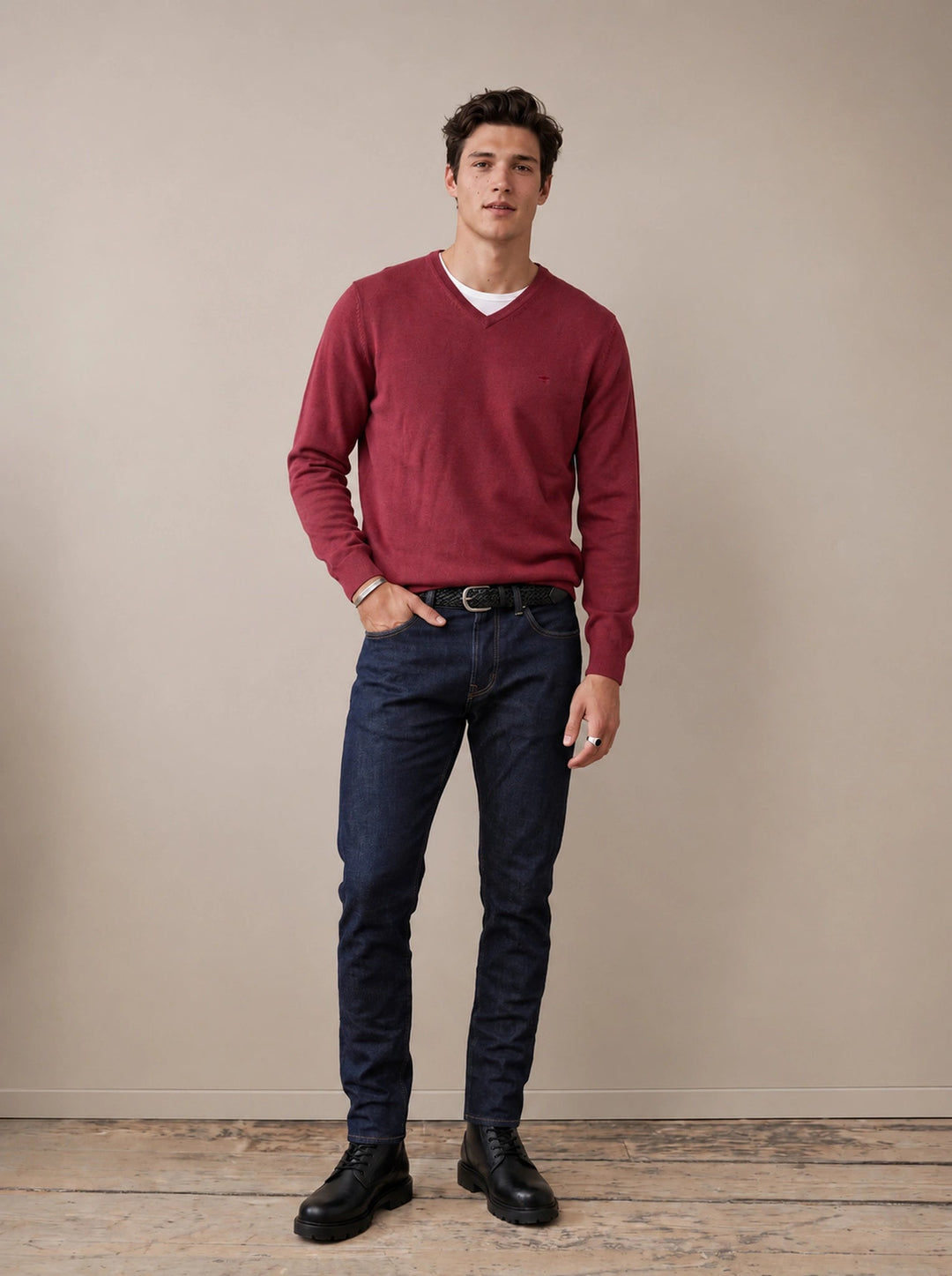 Fynch-Hatton Fine Knit Cotton V-Neck Sweater Brick 1614211-346-S
