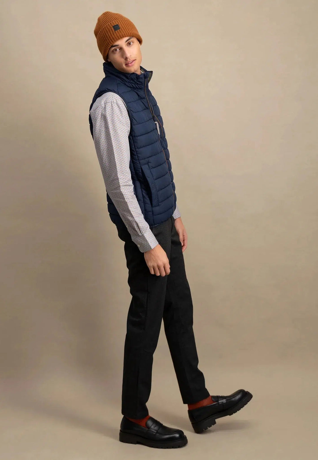 Fynch - Hatton Light Weight Gilet Dark Navy 14142601-688-S