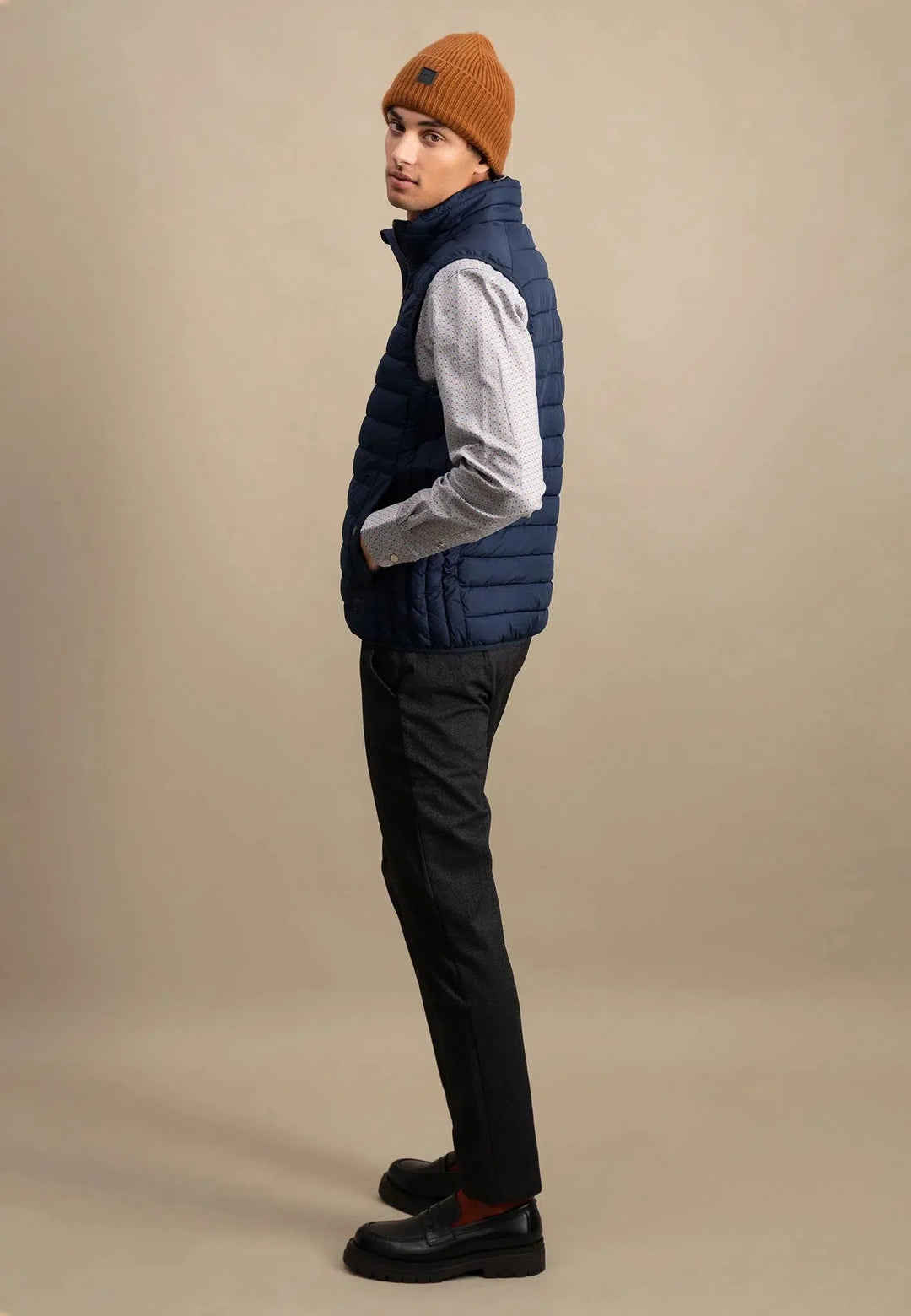 Fynch - Hatton Light Weight Gilet Dark Navy 14142601-688-S