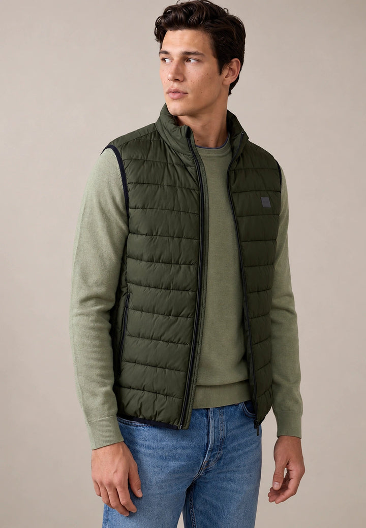 Fynch-Hatton Stand Collar Lightweight Quilted Gilet Cypress 16142601-749-S