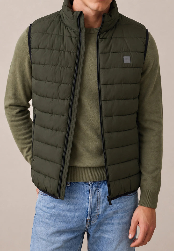 Fynch-Hatton Stand Collar Lightweight Quilted Gilet Cypress 16142601-749-S